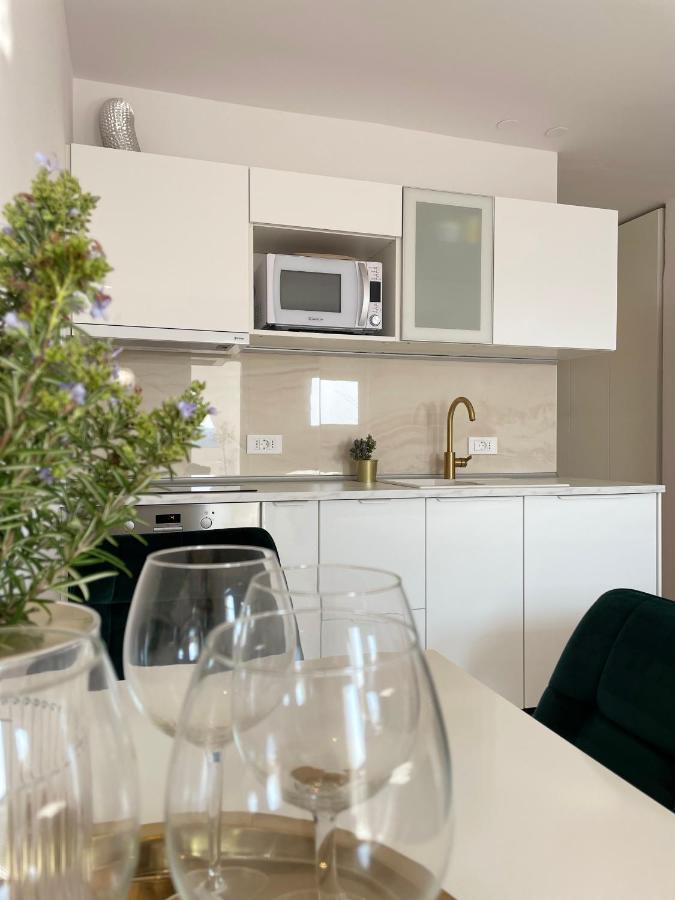 Apartment Vila ** Stinica Kültér fotó